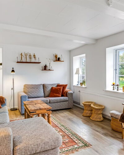 Dolfine - 15Km from the Sea