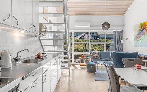 Soufiane - 100M from the Sea: Interieur Ontwerp, Meubilair, Flooring, Hout, Keuken, Verdieping, Plafond, Bankstel, Kamer, Woonkamer