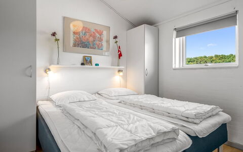 Soufiane - 100M from the Sea: Slaapkamer, Bed, Bedding, Bed Frame, Laken, Hotel