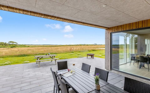 Etje - 6Km from the Sea: Verblijf, Huis, Huis, Dak, Veranda, Landgoed, Siding, Garden Gebouwen, Boerderij, Werf