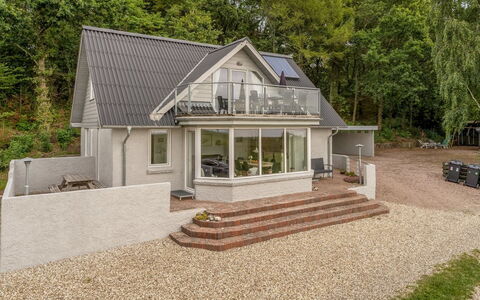 Simo - 250M from the Sea: Huis, Dak, Verblijf, Huis, Landgoed, Siding, Boerderij, Oprit, Veranda