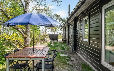 Angelita - 80M to the Fjord: Huis, Woongebied, Huis, Verblijf, Dak, Land Lot, Siding, Tuin, Landgoed, Gazon
