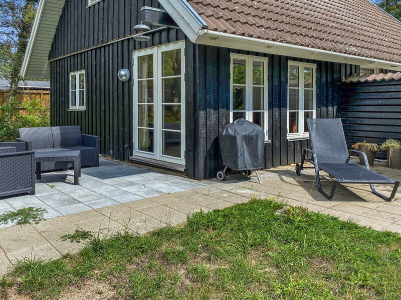 Annlouise - 300M from the Sea
