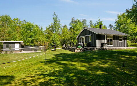 Hunding - 7Km from the Sea: Appartement, Schaduw, Balkon, Stoel, Hek, Buitenmeubels, Aluminium, Kunstgras
