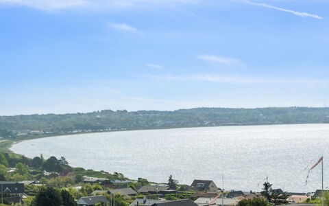 Talika - 700M from the Sea: Dak, Huis, Huis, Verblijf, Siding, Landgoed, Oprit, Garden Gebouwen, Werf, Schuur