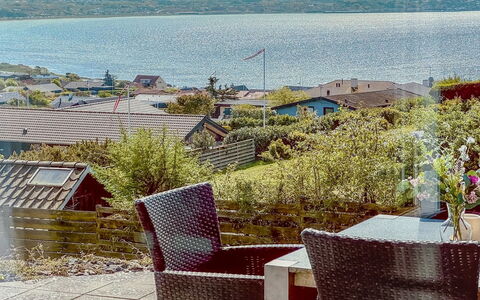 Talika - 700M from the Sea: Dak, Huis, Huis, Verblijf, Siding, Landgoed, Oprit, Garden Gebouwen, Werf, Schuur