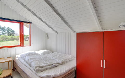 Frandsine - 800M from the Sea: Hout, Plafond, Slaapkamer, Interieur Ontwerp, Verdieping, Flooring, Bed, Kamer, Zolder, Bed Frame