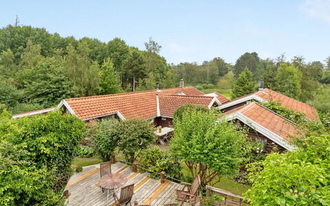 Rakita - 550M from the Sea: Thatching, Verblijf, Huis, Dak, Huis, Boerderij, Hut, Landgoed, Dorp
