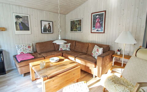 Axilen - 1Km from the Sea: Dak, Huis, Huis, Verblijf, Siding, Landgoed, Oprit, Garden Gebouwen, Werf, Schuur
