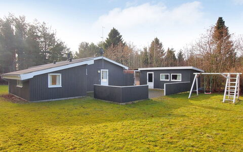 Axilen - 1Km from the Sea: Dak, Huis, Huis, Verblijf, Siding, Landgoed, Oprit, Garden Gebouwen, Werf, Schuur