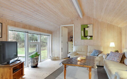 Arwed - from the Sea: Hout, Plafond, Interieur Ontwerp, Flooring, Kamer, Meubilair, Verdieping, Huis, Woonkamer, Bankstel