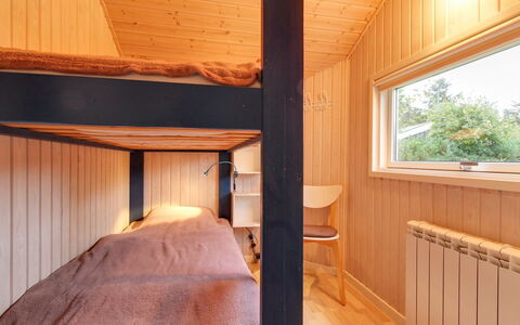 Albertina - 200M from the Sea: Dak, Huis, Huis, Verblijf, Deur, Siding, Dek, Veranda, Plank, Hardwood
