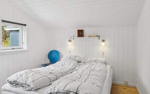 Aleia - 1.6Km from the Sea: Hout, Slaapkamer, Plafond, Laken, Bedding, Bed, Huis, Bed Frame, Linens, Plank