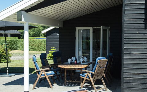 Bertram - 1.9Km from the Sea: Thatching, Verblijf, Huis, Dak, Huis, Boerderij, Hut, Landgoed, Dorp