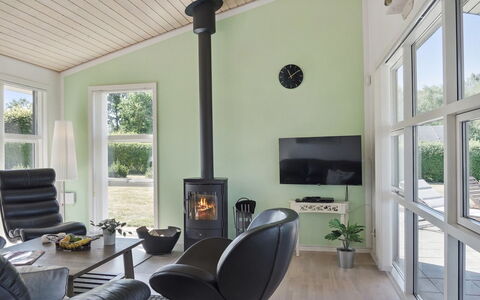 Bertram - 1.9Km from the Sea: Thatching, Verblijf, Huis, Dak, Huis, Boerderij, Hut, Landgoed, Dorp