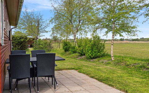 Rayla - 150M from the Sea: Recreatie, Reclame, Park, Banner, Teken, Pad