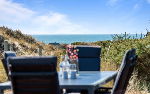 Baltur - 650M from the Sea: Dak, Huis, Huis, Verblijf, Siding, Landgoed, Oprit, Garden Gebouwen, Werf, Schuur