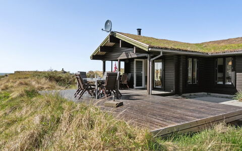 Baltur - 650M from the Sea: Dak, Huis, Huis, Verblijf, Siding, Landgoed, Oprit, Garden Gebouwen, Werf, Schuur