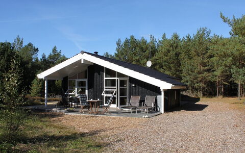 Lieselotte - 400M from the Sea: Dak, Huis, Land Lot, Huis, Verblijf, Landgoed, Garden Gebouwen, Schaduw, Blokhut, Landscaping