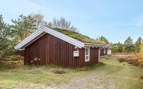 Bille - 200M from the Sea: Architectuur, Dak, Huis, Samengesteld Materiaal, Daylighting, Siding, Oprit