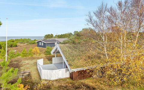 Bille - 200M from the Sea: Architectuur, Dak, Huis, Samengesteld Materiaal, Daylighting, Siding, Oprit