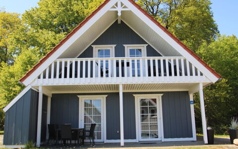 Babette - 75M to the Fjord: Huis, Huis, Dak, Woongebied, Verblijf, Landgoed, Boerderij, Gazon, Landscaping, Siding