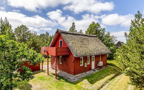 Alflak - 5.2Km from the Sea: Huis, Verblijf, Dak, Landelijk Gebied, Menselijke Nederzetting, Huis, Helling, Dorp, Boerderij, Landgoed