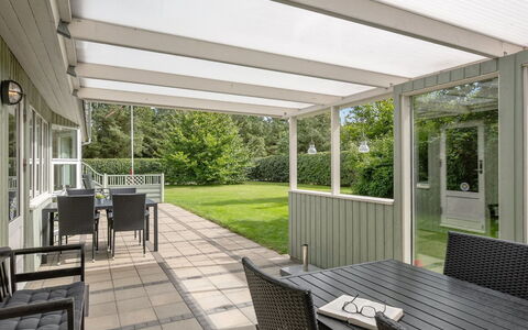Anabella - 400M to the Fjord: Hout, Dak, Architectuur, Huis, Huis, Verblijf, Siding, Hardwood, Helling, Landgoed