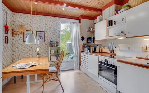 Syrina: Dak, Huis, Huis, Verblijf, Siding, Landgoed, Oprit, Garden Gebouwen, Werf, Schuur