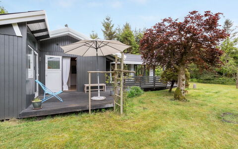 Syrina: Dak, Huis, Huis, Verblijf, Siding, Landgoed, Oprit, Garden Gebouwen, Werf, Schuur