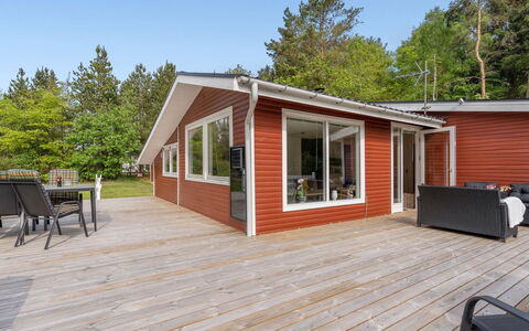 Mainio - 800M from the Sea: Dak, Huis, Huis, Verblijf, Siding, Landgoed, Oprit, Garden Gebouwen, Werf, Schuur