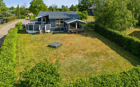 Rafn - 550M from the Sea: Groen, Huis, Woongebied, Dak, Huis, Struik, Landschap, Verblijf, Land Lot, Landelijk Gebied