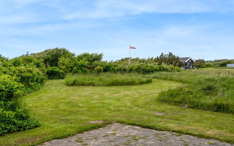 Verene - 400M from the Sea: Verblijf, Backyard, Werf, Garden Gebouwen, Schuur, Siding, Buitenmeubels, Blokhut, Outdoor Structuur, Keet