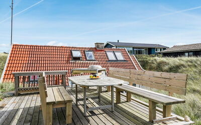 Grazian - 50M from the Sea