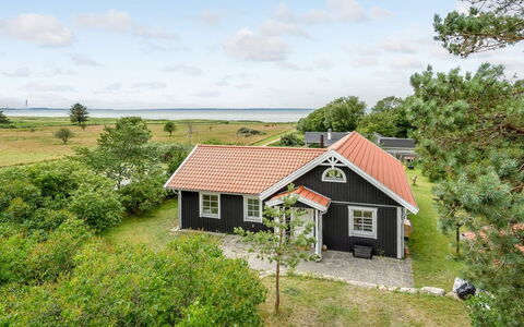 Bernadete - 50M to the Fjord: Dak, Huis, Land Lot, Huis, Verblijf, Landgoed, Garden Gebouwen, Schaduw, Blokhut, Landscaping