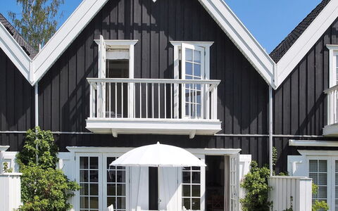 Anniek - 1Km to the Fjord: Hout, Dak, Architectuur, Huis, Huis, Verblijf, Siding, Hardwood, Helling, Landgoed