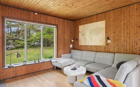 Rietrikki - 1.5Km from the Sea: Flooring, Verdieping, Hout, Interieur Ontwerp, Houten Vloer, Meubilair, Huis, Kamer, Woonkamer, Hardwood