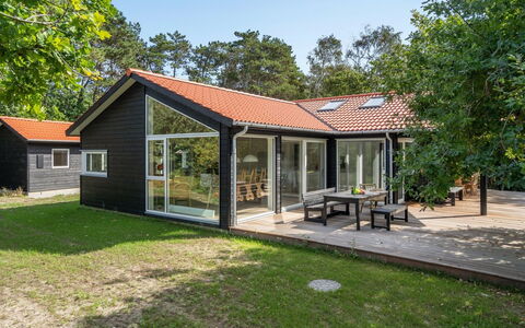 Efka - 175M from the Sea: Appartement, Schaduw, Balkon, Stoel, Hek, Buitenmeubels, Aluminium, Kunstgras