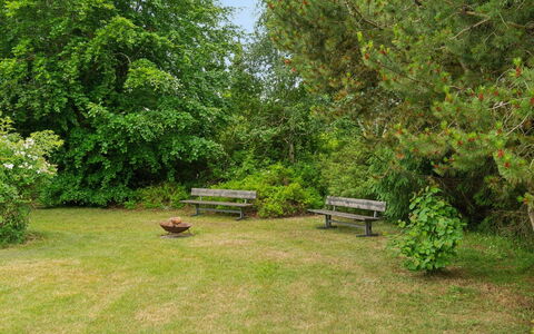 Merita - 1.1Km from the Sea: Appartement, Schaduw, Balkon, Stoel, Hek, Buitenmeubels, Aluminium, Kunstgras