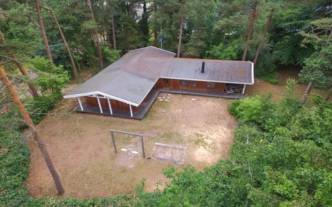 Myrra - 10M from the Sea: Dak, Huis, Huis, Verblijf, Siding, Landgoed, Oprit, Garden Gebouwen, Werf, Schuur