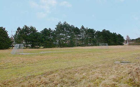 Sitta - 400M from the Sea: Woongebied, Dak, Voorstad, Oprit, Landgoed, Schoorsteen