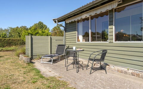 Maelle - 600M from the Sea: Dak, Huis, Huis, Verblijf, Siding, Landgoed, Oprit, Garden Gebouwen, Werf, Schuur