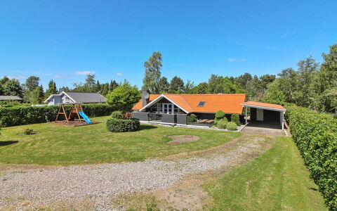 Gretta - 400M from the Sea: Dak, Huis, Huis, Verblijf, Siding, Landgoed, Oprit, Garden Gebouwen, Werf, Schuur