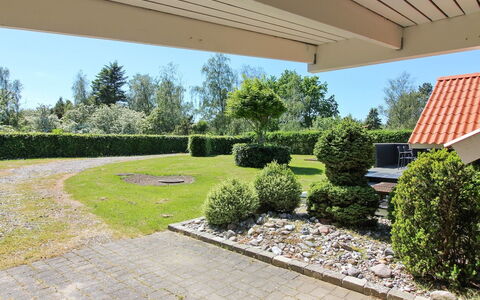 Gretta - 400M from the Sea: Dak, Huis, Huis, Verblijf, Siding, Landgoed, Oprit, Garden Gebouwen, Werf, Schuur