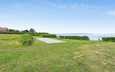 Rikkart - 100M from the Sea: Blauw, Groen, Horizon, Zee, Kust En Oceanic Landvormen, Grasland, Oceaan, Plain, Kust