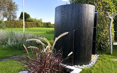 Fita - 300M from the Sea: Tuin, Landscaping, Backyard, Werf