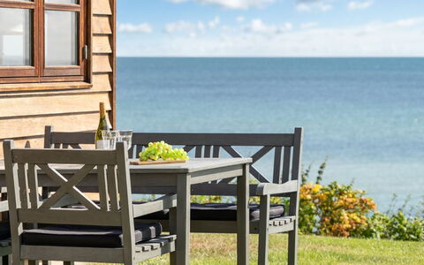 Botmar - 10M from the Sea: Meubilair, Interieur Ontwerp, Flooring, Hout, Verdieping, Plafond, Houten Vloer, Stoel, Tafel, Verlichting