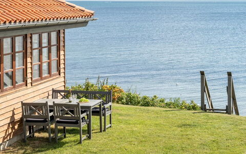 Botmar - 10M from the Sea: Meubilair, Interieur Ontwerp, Flooring, Hout, Verdieping, Plafond, Houten Vloer, Stoel, Tafel, Verlichting