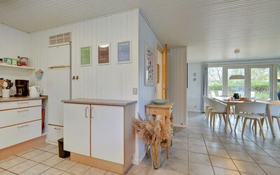 Alrich - 500M from the Sea