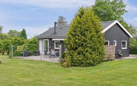 Locan - 1.2Km from the Sea: Dak, Huis, Huis, Verblijf, Siding, Landgoed, Oprit, Garden Gebouwen, Werf, Schuur